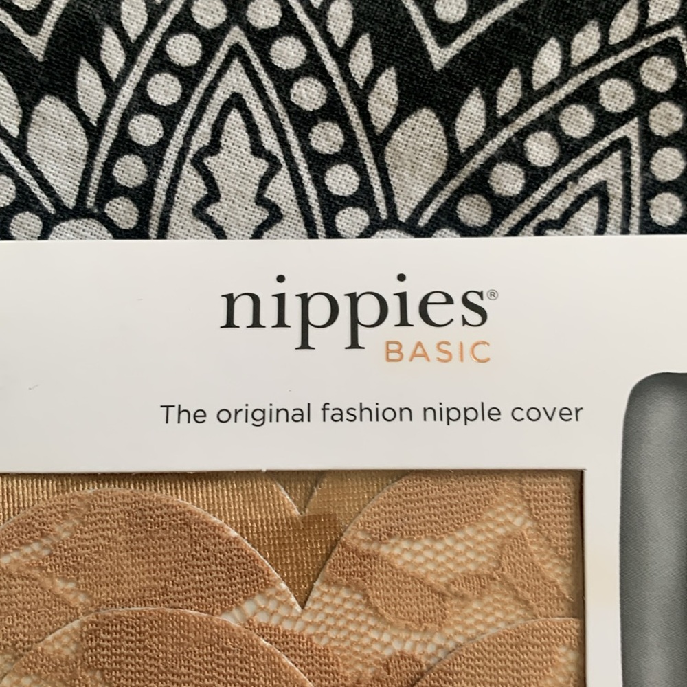 Nippies Basic Cover - Picture 2 of 3
